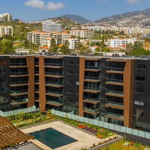 Modern 2 Bedroom Flat In Condo With Swimming Pool Funchal (Madeira)