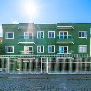 Residencial Frederico Zarling Apto Ate 8 Pessoas Bombinhas